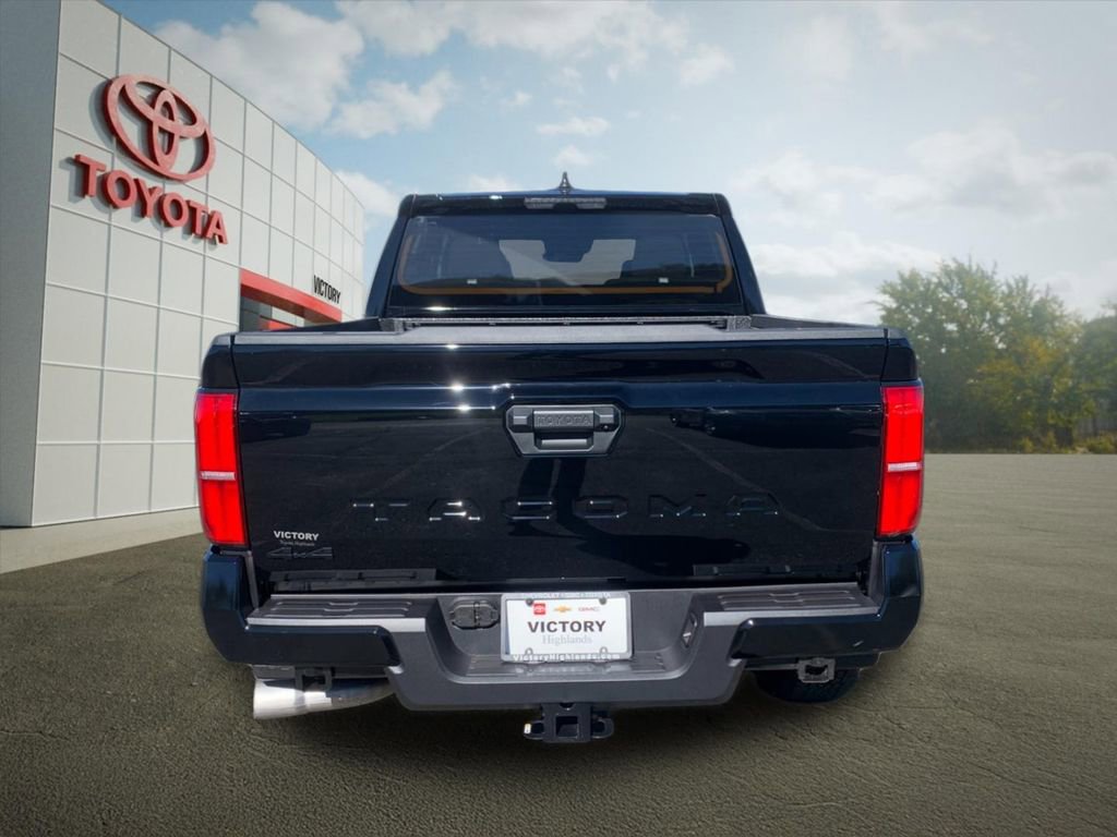 New 2025 Toyota Tacoma TRD Off-Road image 4