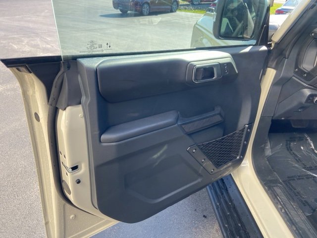 New 2025 Ford Bronco Outer Banks image 11