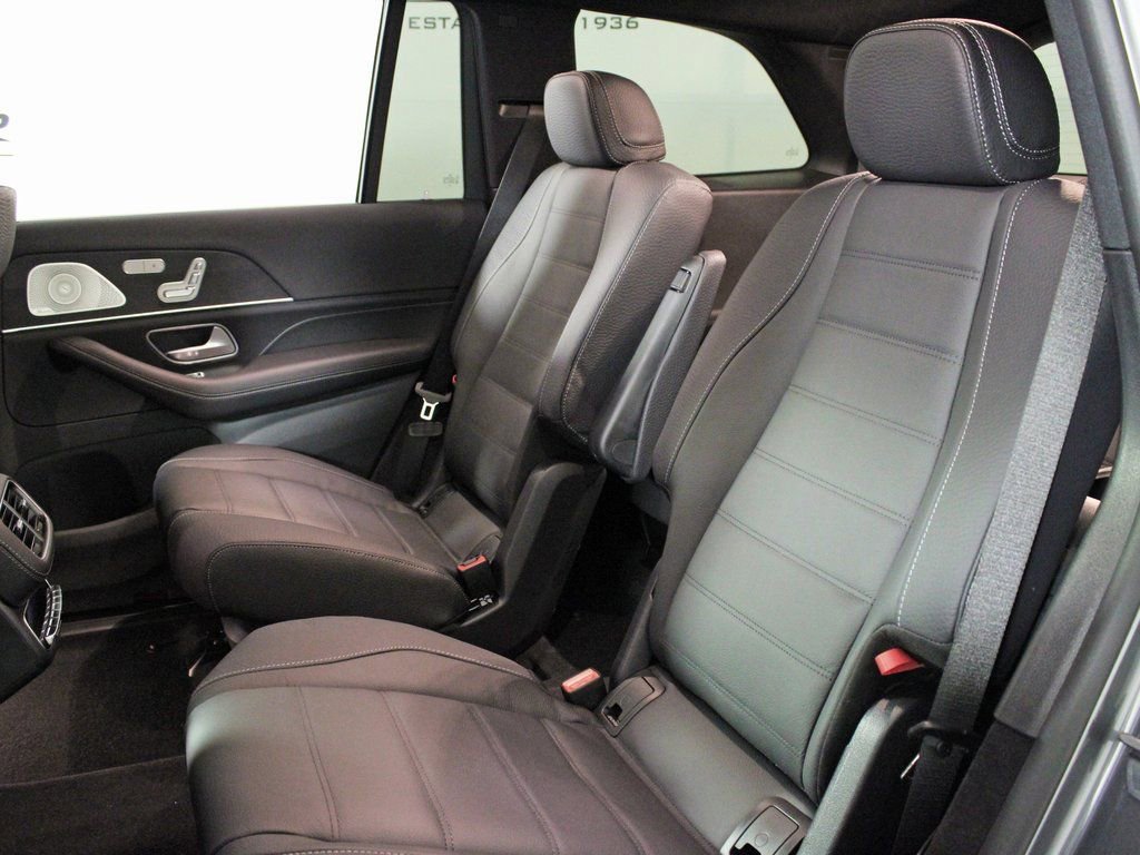 Certified 2026 Mercedes-Benz GLS 450 4MATIC image 29