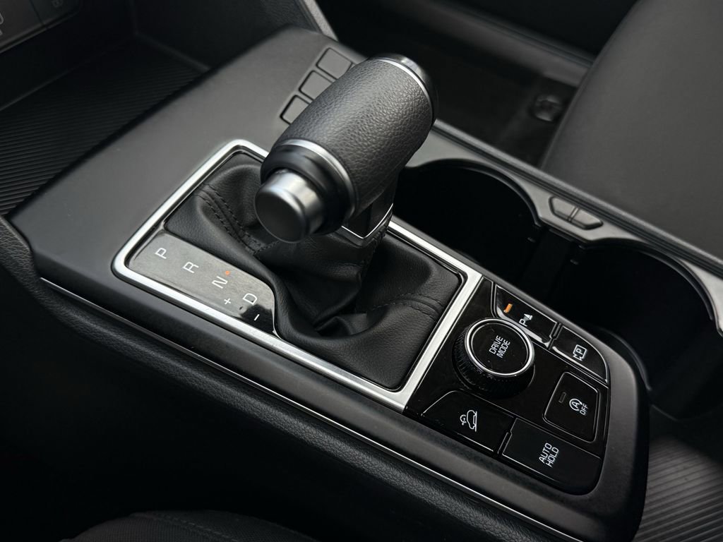Used 2024 Kia Sportage LX image 27