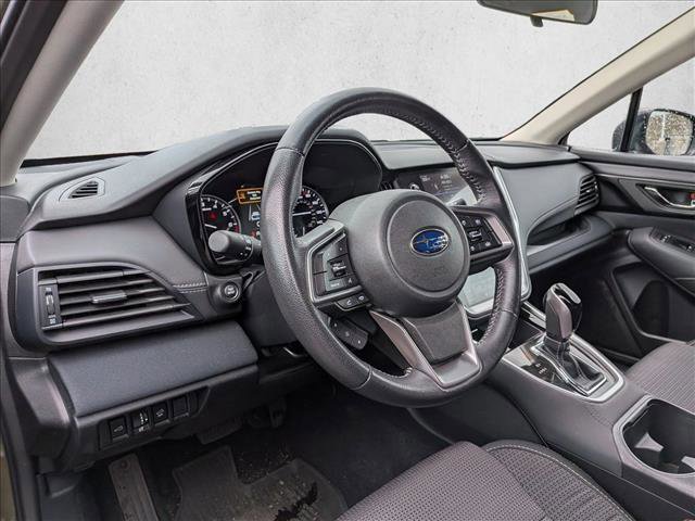 Used 2022 Subaru Outback Premium image 10