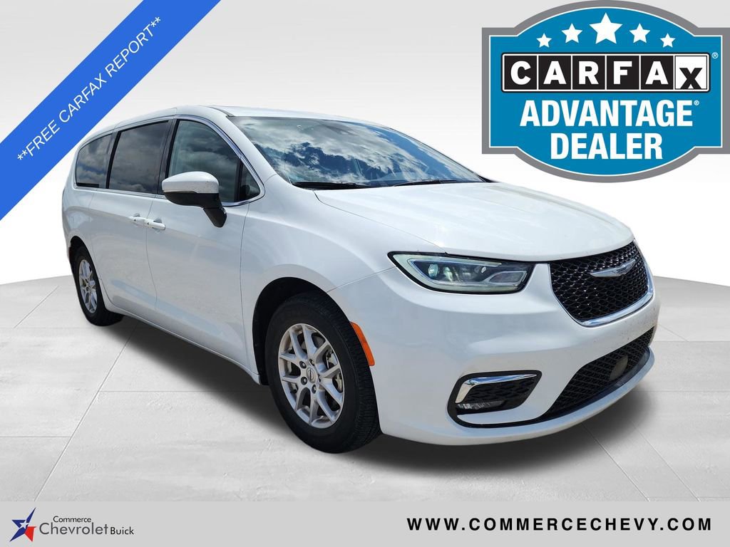 Used 2023 Chrysler Pacifica Touring-L FWD 360° Tour