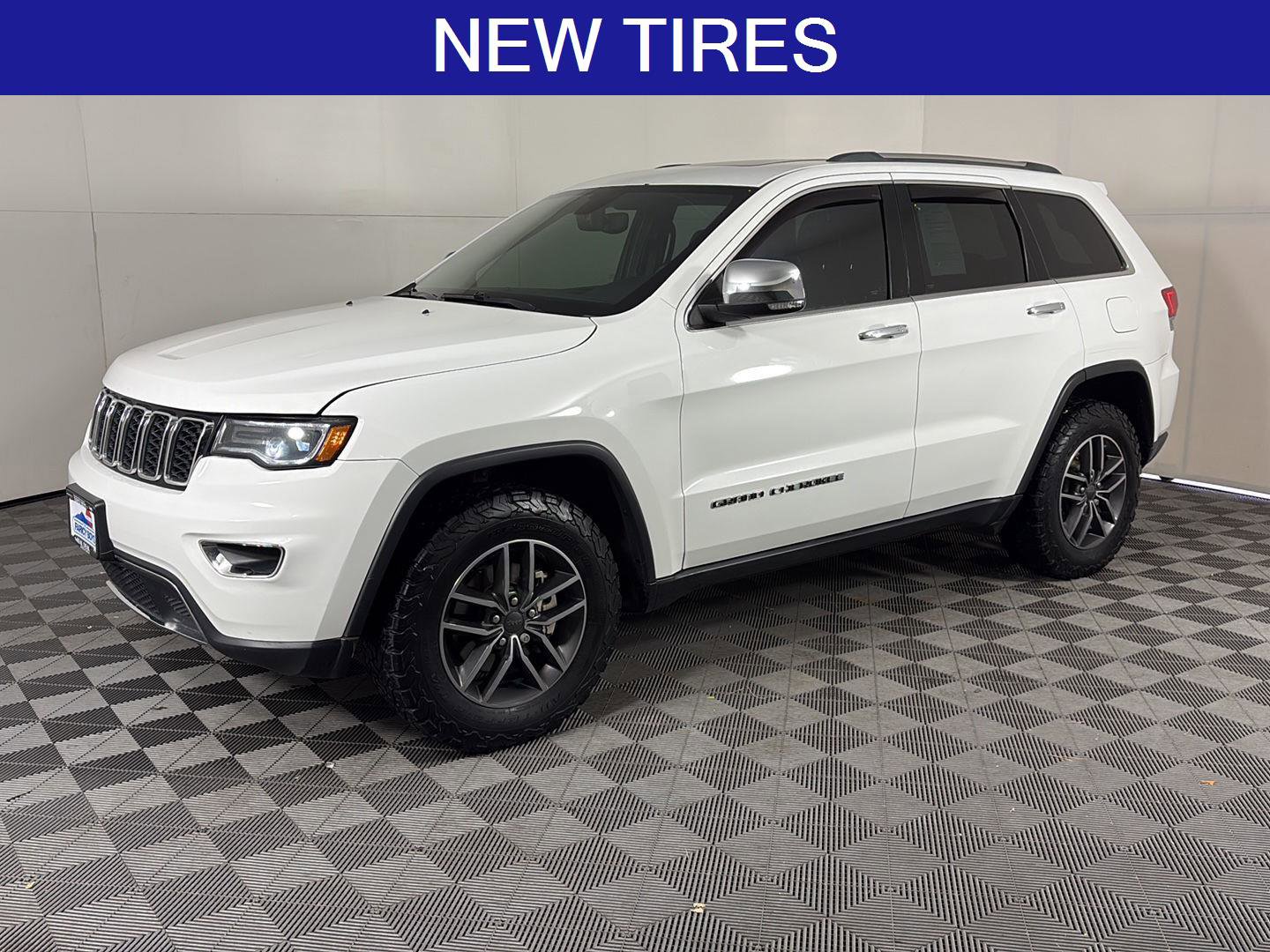 Used 2019 Jeep Grand Cherokee Limited w/ Luxury Group II