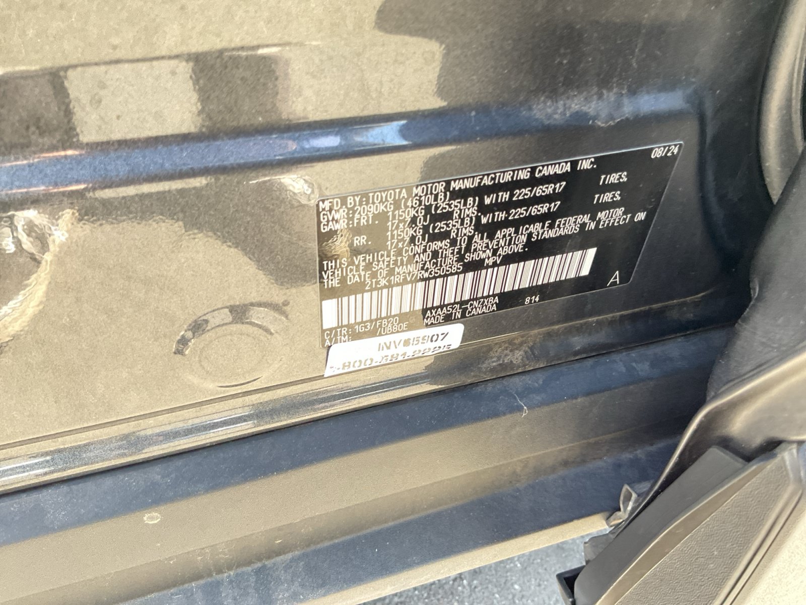 Used 2024 Toyota RAV4 LE FWD image 27