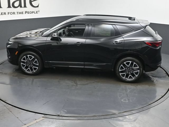 New 2026 Chevrolet Blazer RS w/ LPO, Floor Liner Package FWD image 21