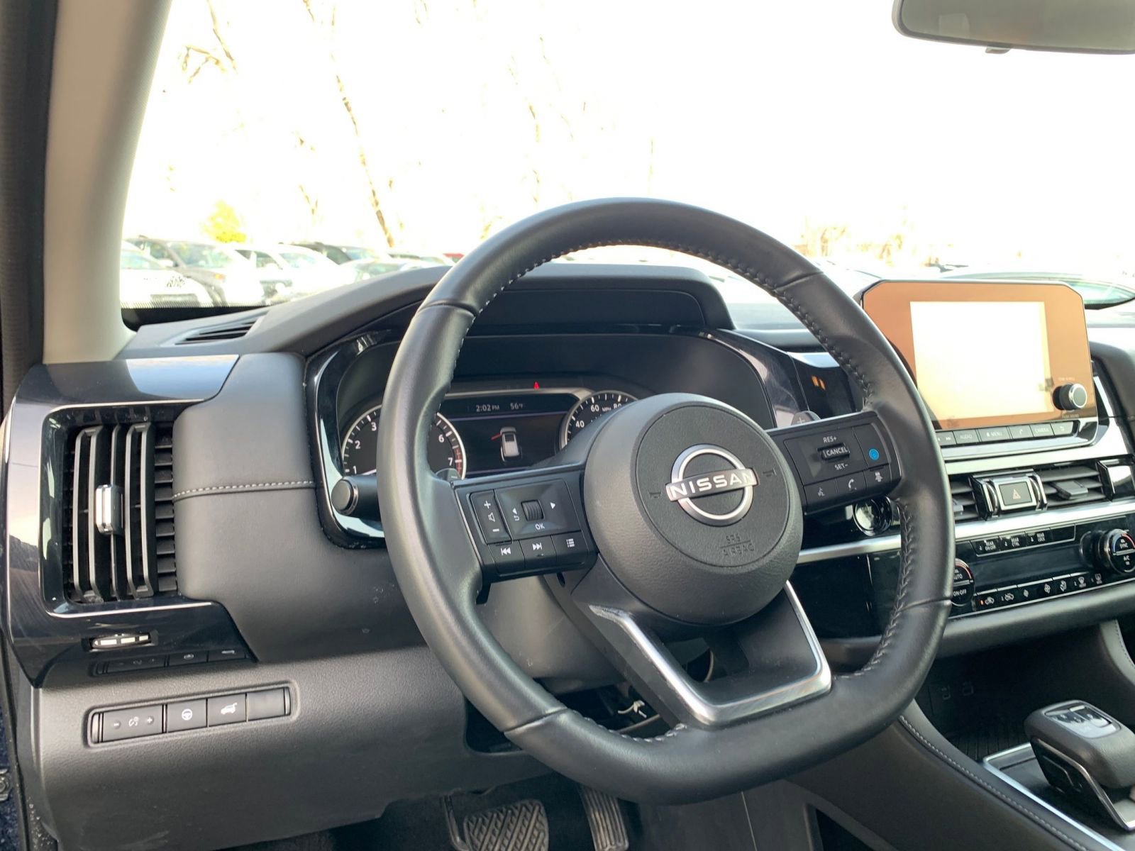 Used 2025 Nissan Pathfinder SV image 37