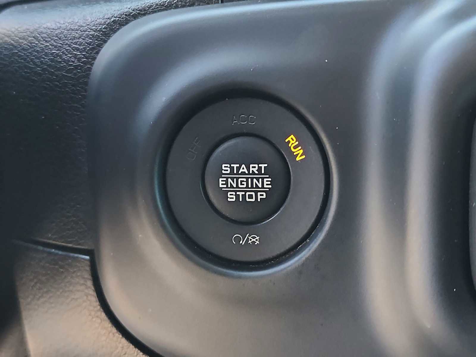 Used 2019 Jeep Wrangler Unlimited Rubicon AWD/4WD image 24