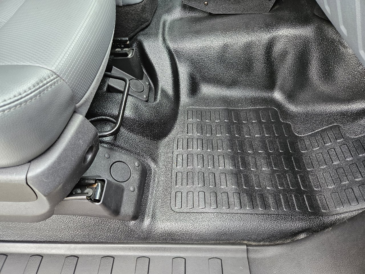 Used 2011 Ford F450 XL w/ PWR Equipment Group image 36