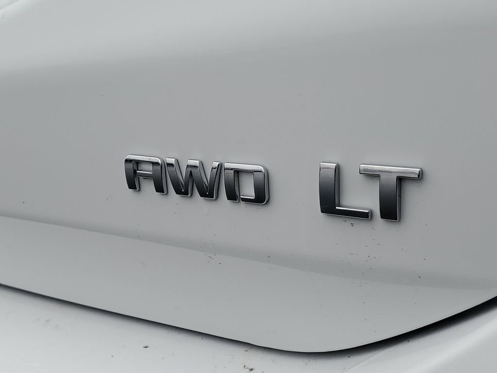 Used 2024 Chevrolet Equinox LT image 33