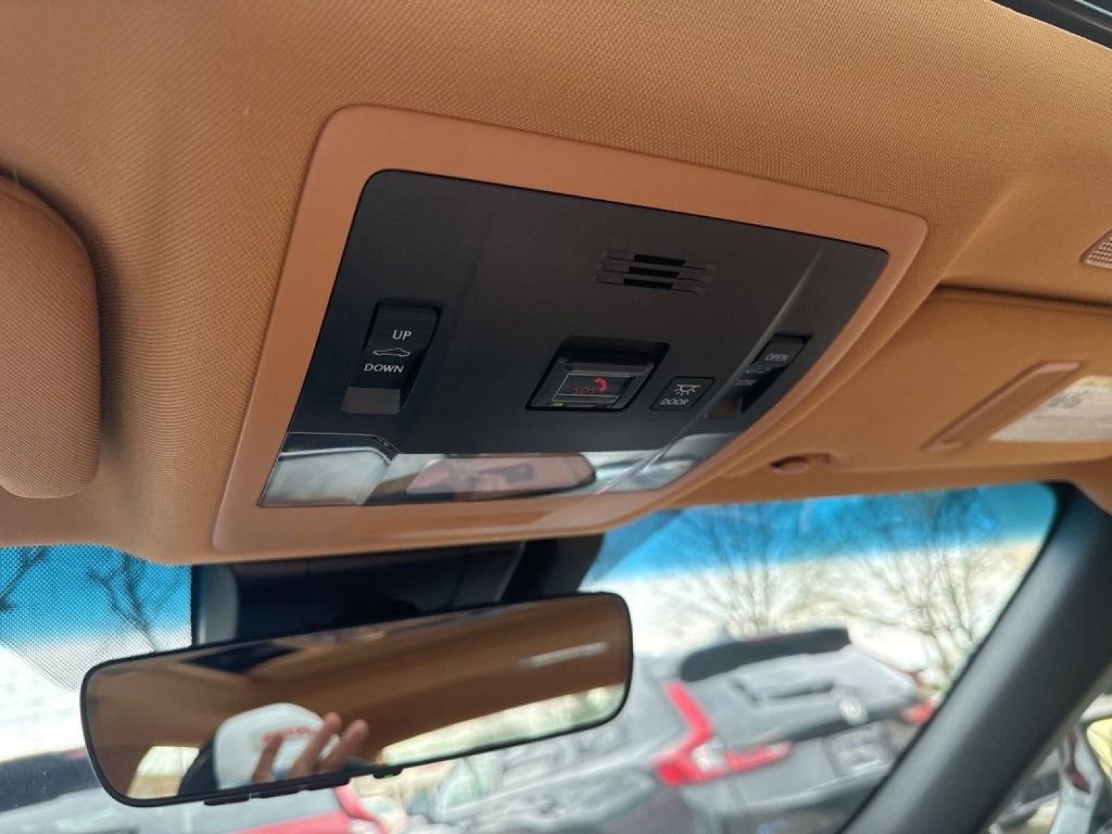 Used 2025 Lexus ES 300h w/ Premium Package image 21