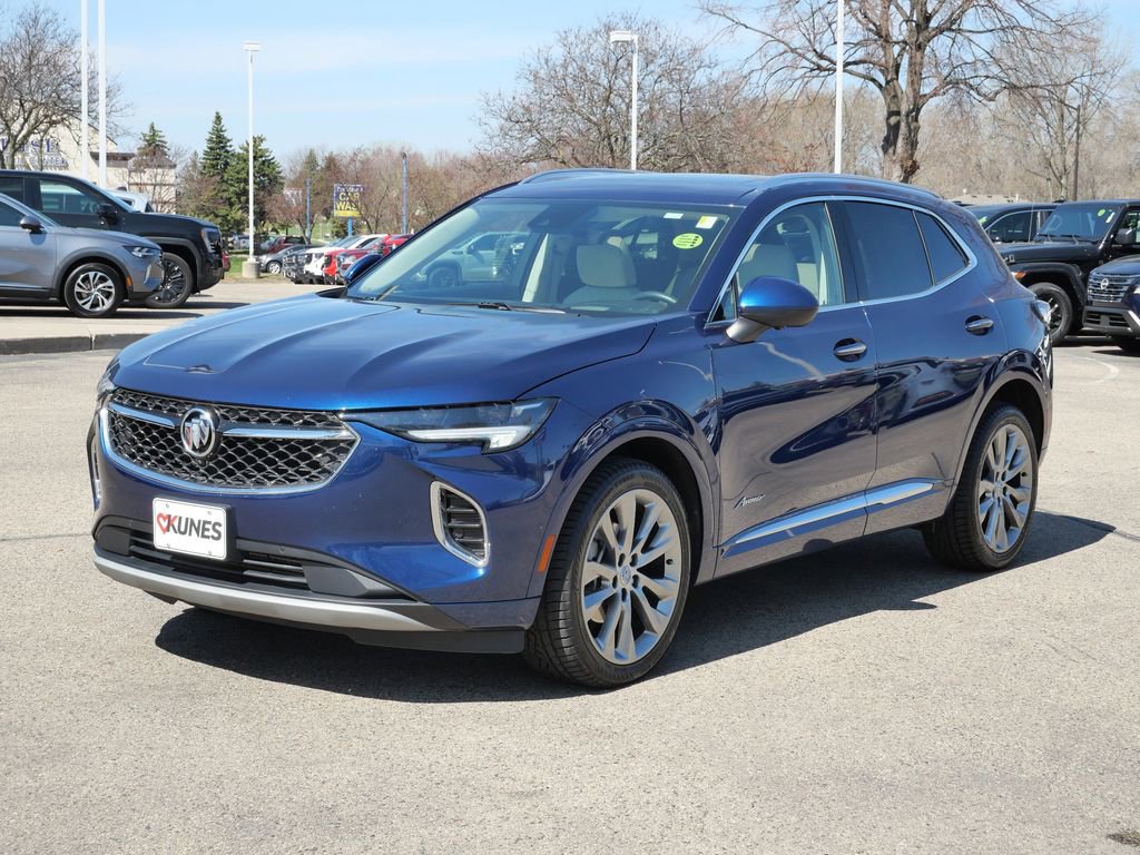 Used 2022 Buick Envision Avenir w/ Technology Package II AWD/4WD image 4