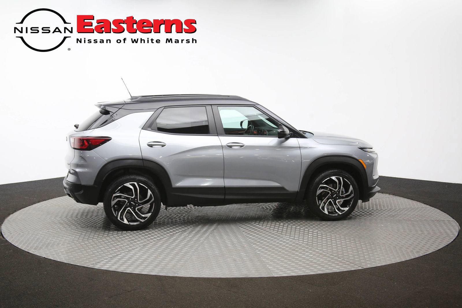 Used 2024 Chevrolet TrailBlazer RS w/ Driver Confidence Package AWD/4WD image 44