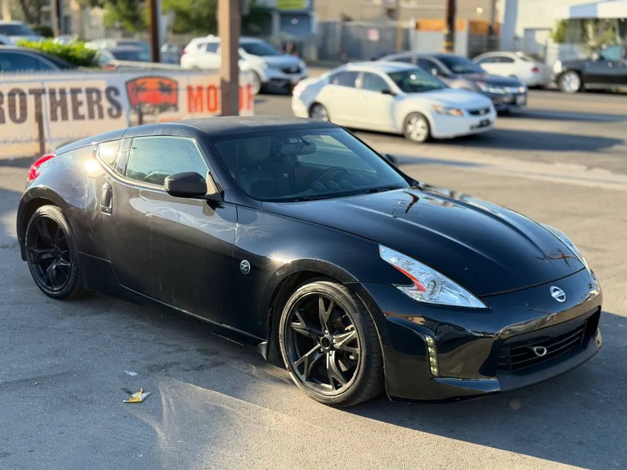 Used 2015 Nissan 370Z Touring RWD image 24