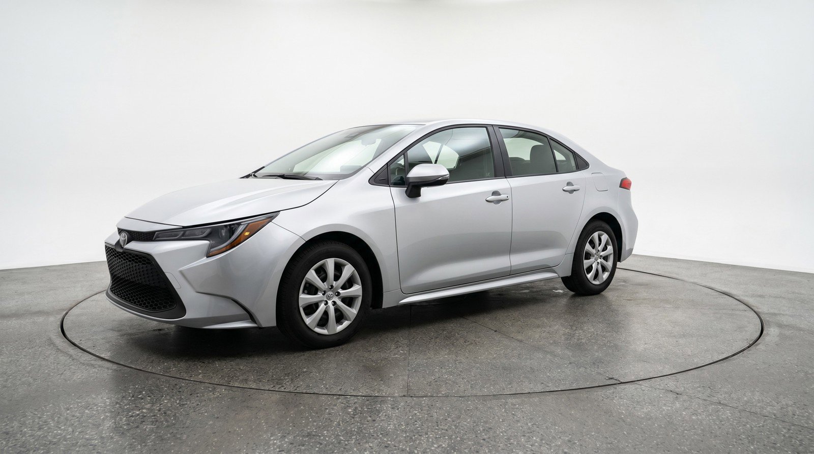 Used 2025 Toyota Corolla LE FWD image 3