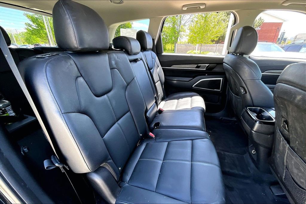 Used 2020 Kia Telluride EX AWD/4WD image 30