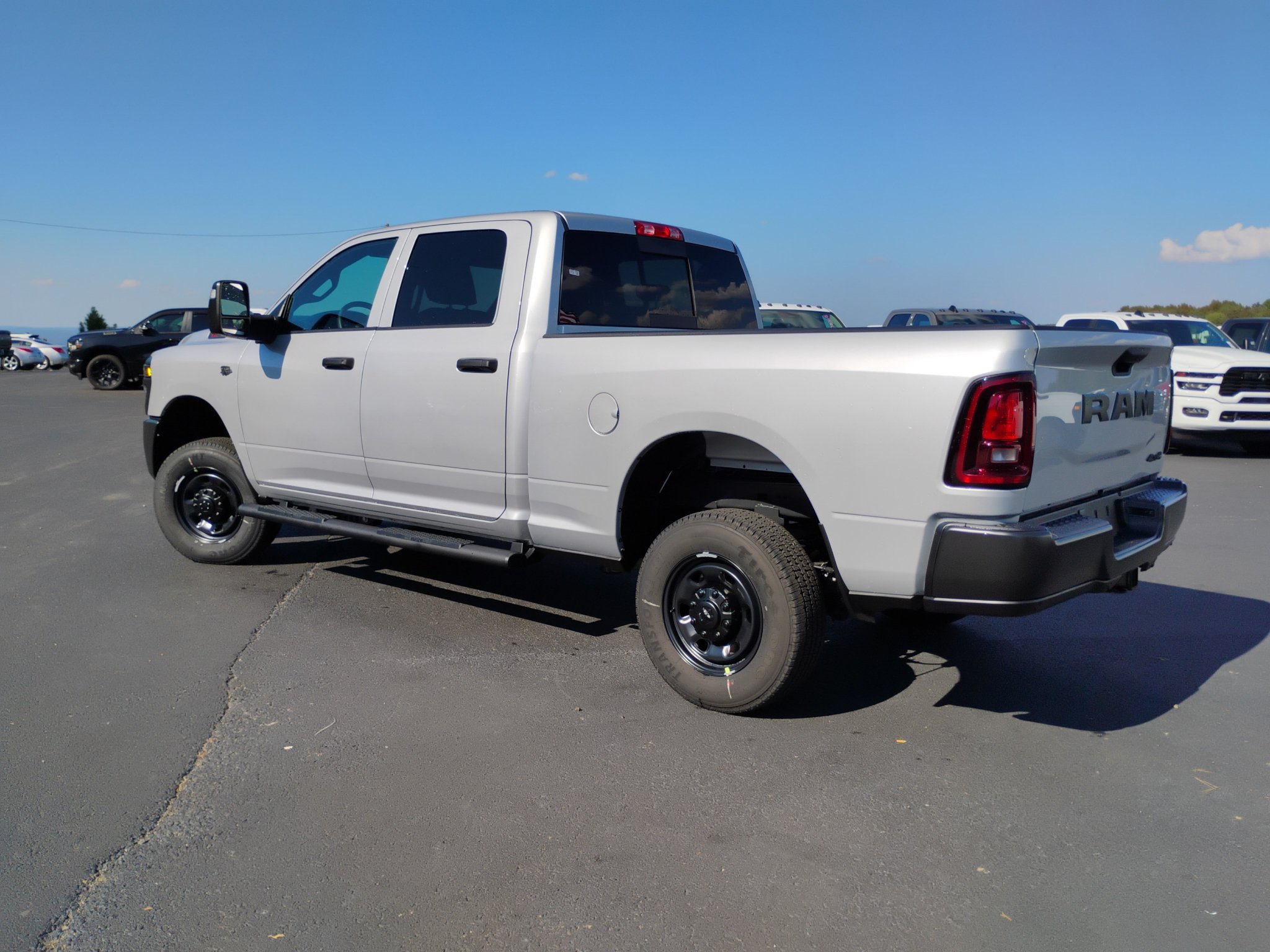 New 2027 RAM 2500 Tradesman AWD/4WD image 7