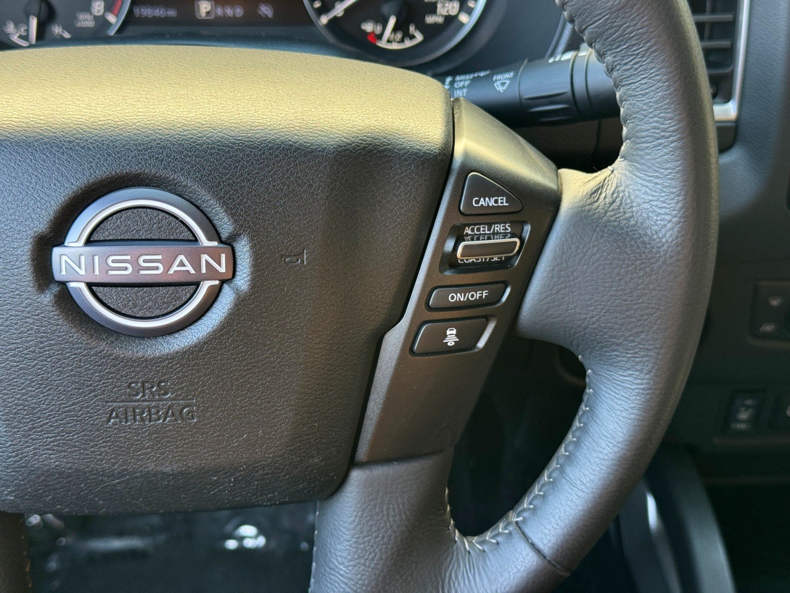 Used 2024 Nissan Frontier SV w/ SV Convenience Package RWD image 20