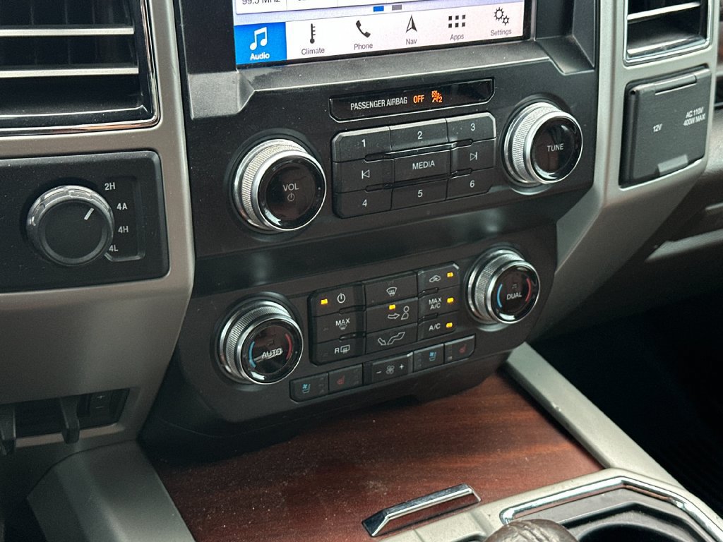 Used 2019 Ford F150 King Ranch w/ Equipment Group 601A Luxury AWD/4WD image 19