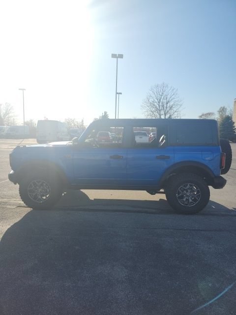 New 2025 Ford Bronco Badlands AWD/4WD image 4