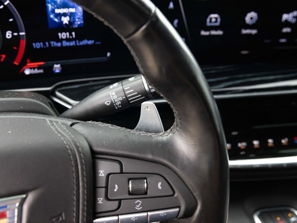 Used 2023 Cadillac Escalade ESV V image 33