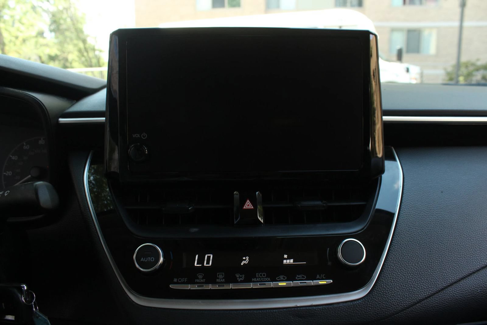 Used 2023 Toyota Corolla LE FWD image 31