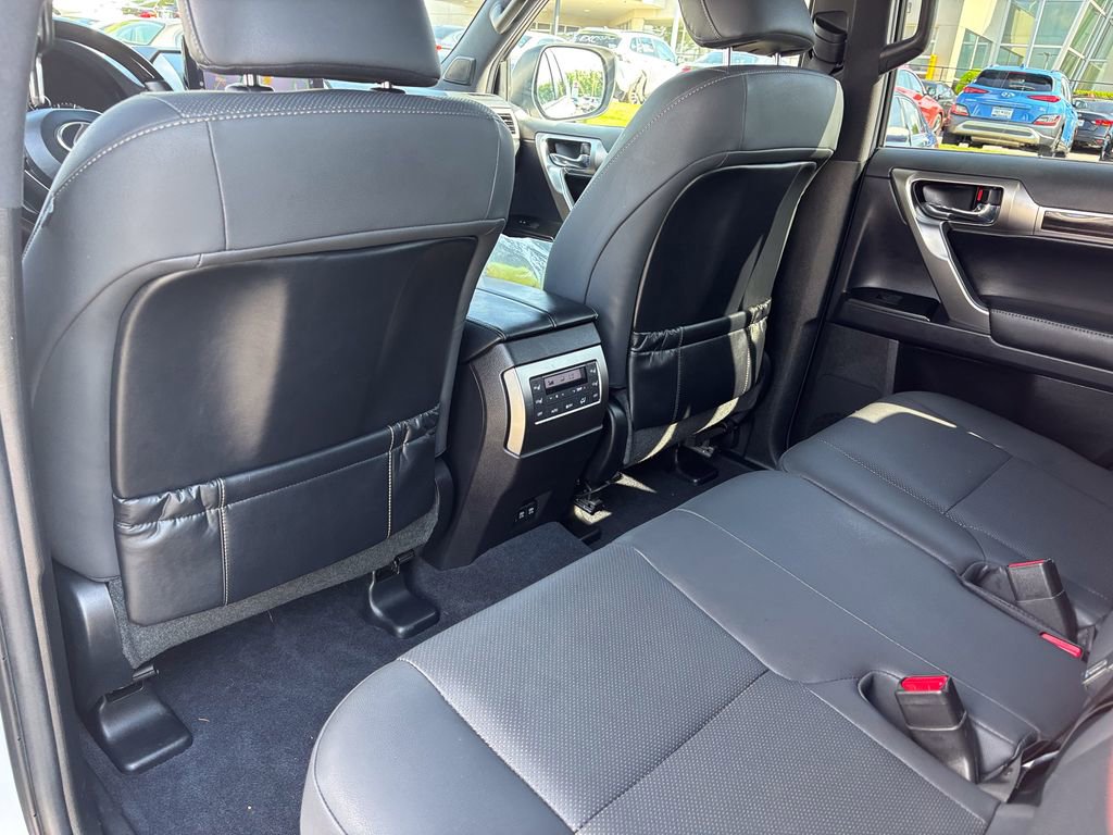 Used 2023 Lexus GX 460 Premium w/ Premium Package AWD/4WD image 46