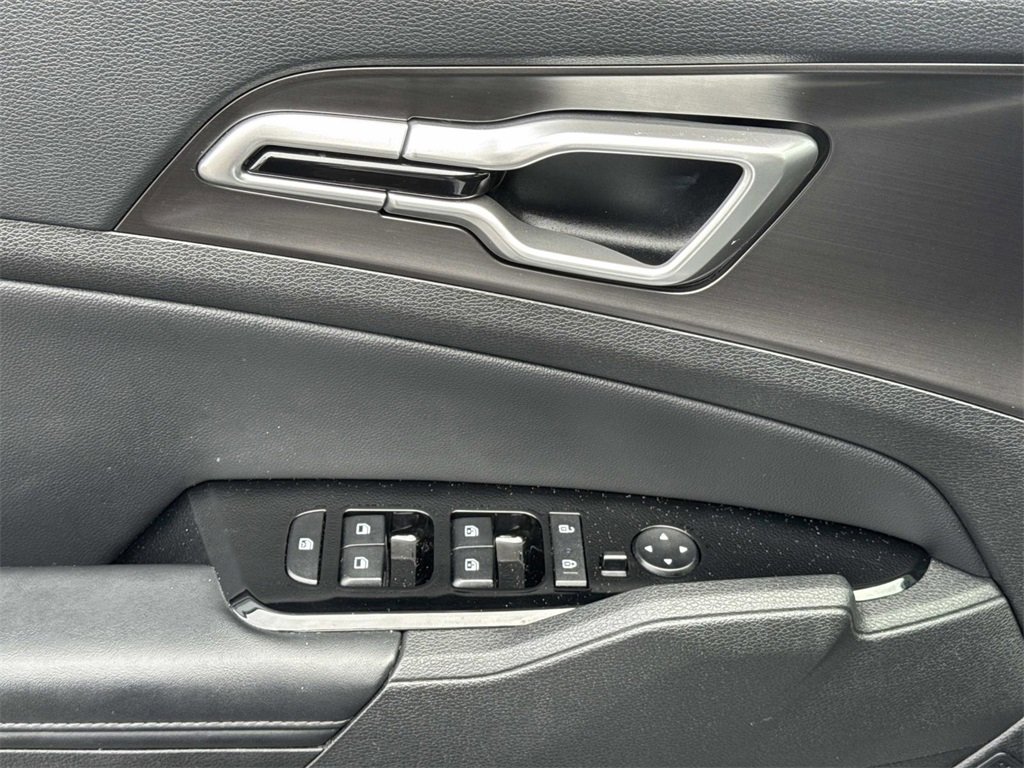 Used 2023 Kia Sportage EX image 35