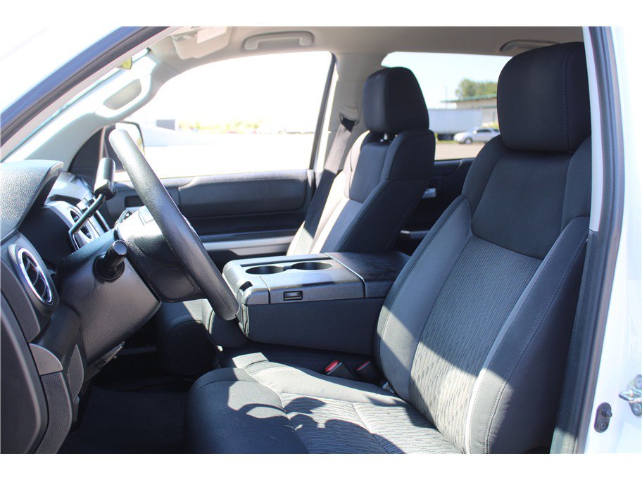 Used 2014 Toyota Tundra SR5 AWD/4WD image 7