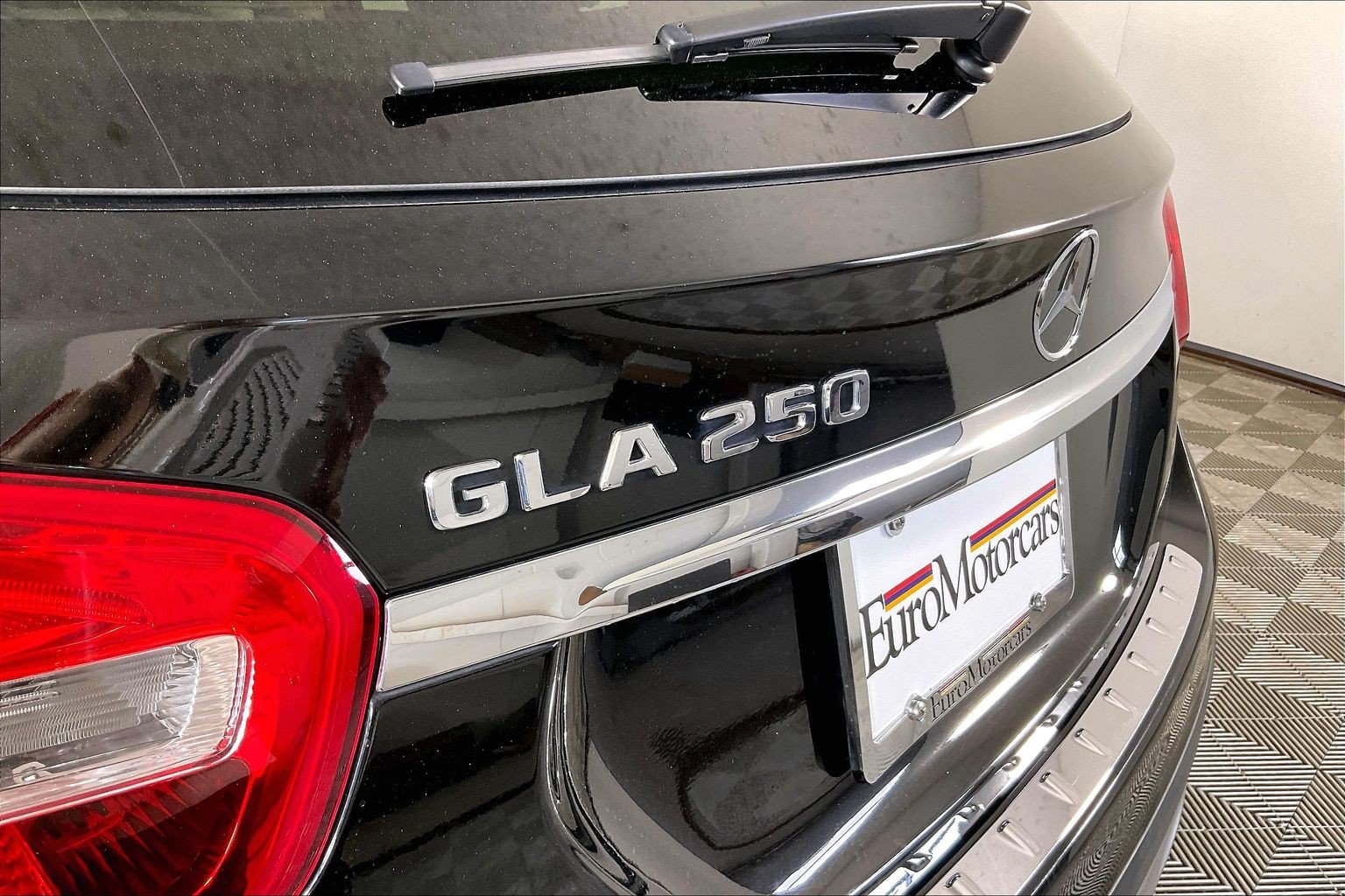 Used 2017 Mercedes-Benz GLA 250 image 8