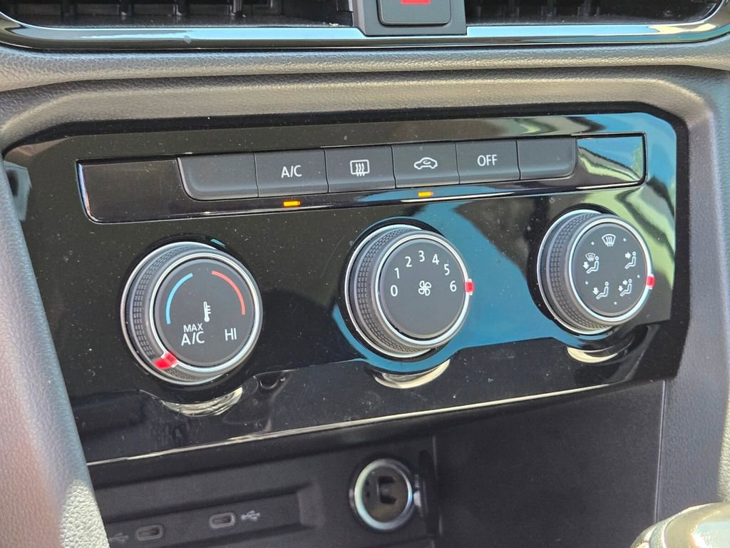Certified 2023 Volkswagen Taos S FWD image 22