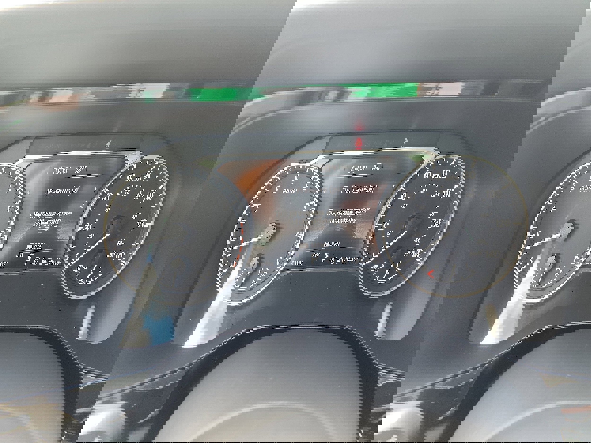 New 2025 Nissan Pathfinder SV w/ Black Appearance Package image 20