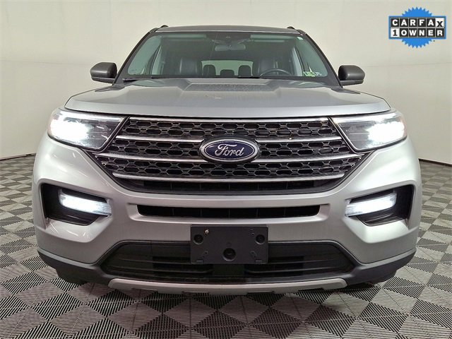 Used 2023 Ford Explorer XLT w/ Equipment Group 202A image 5