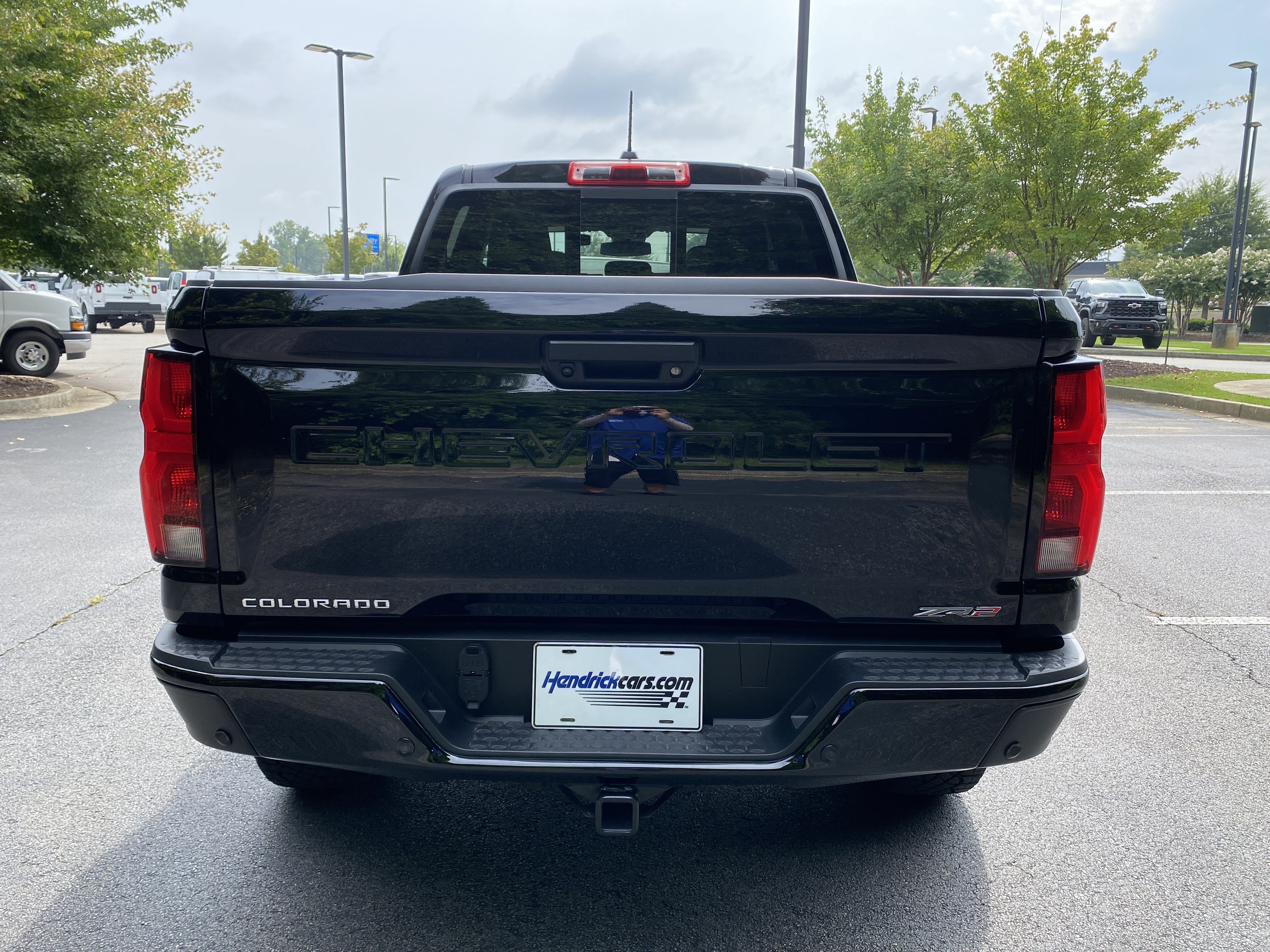 Used 2025 Chevrolet Colorado ZR2 w/ Technology Package AWD/4WD image 8