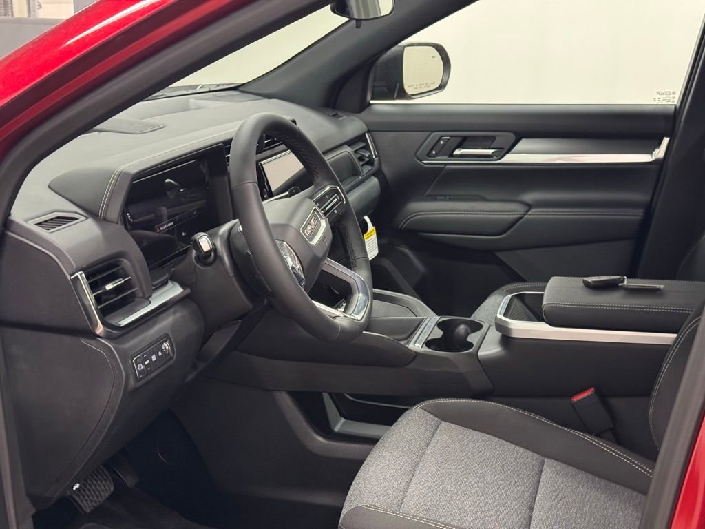 New 2025 GMC Terrain Elevation image 24