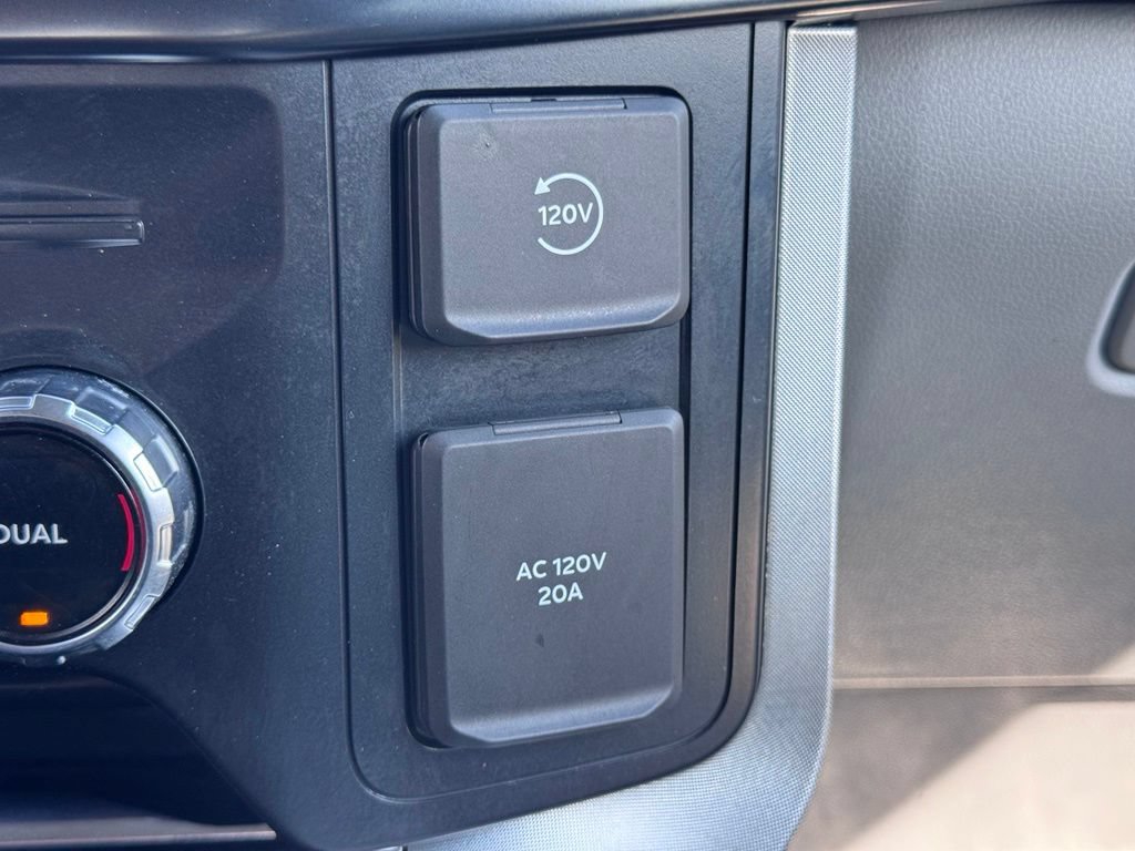 Used 2023 Ford F150 Limited AWD/4WD image 40