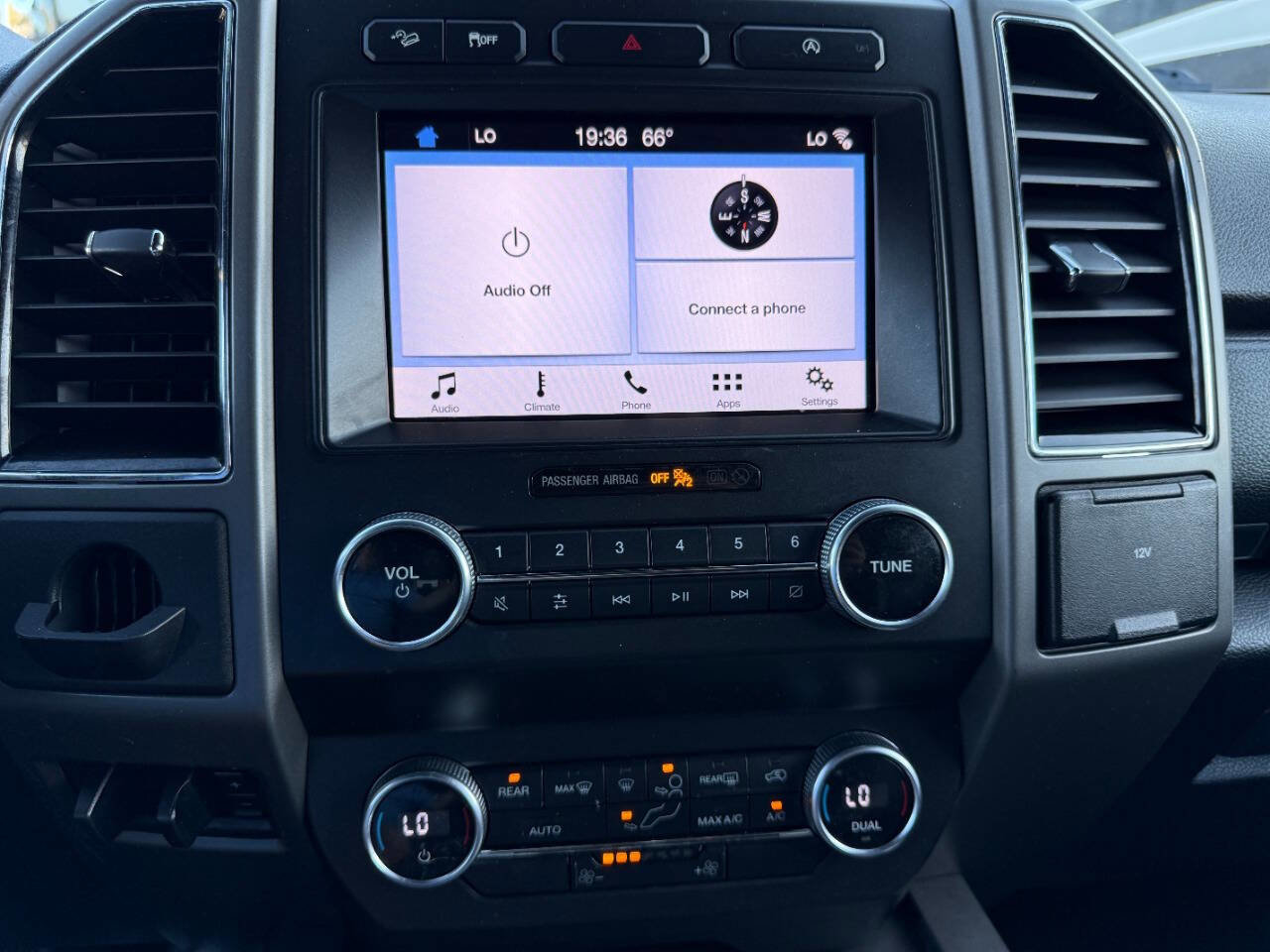 Used 2019 Ford Expedition XLT w/ Equipment Group 201A image 34