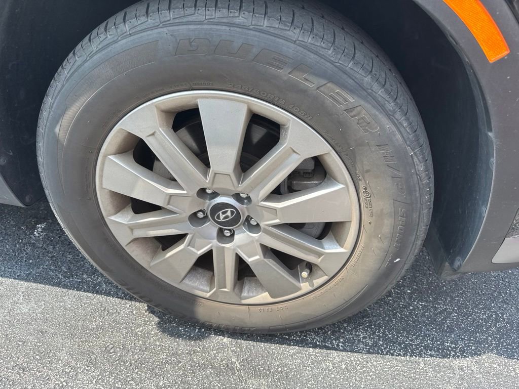 Used 2023 Hyundai Palisade SEL FWD image 6