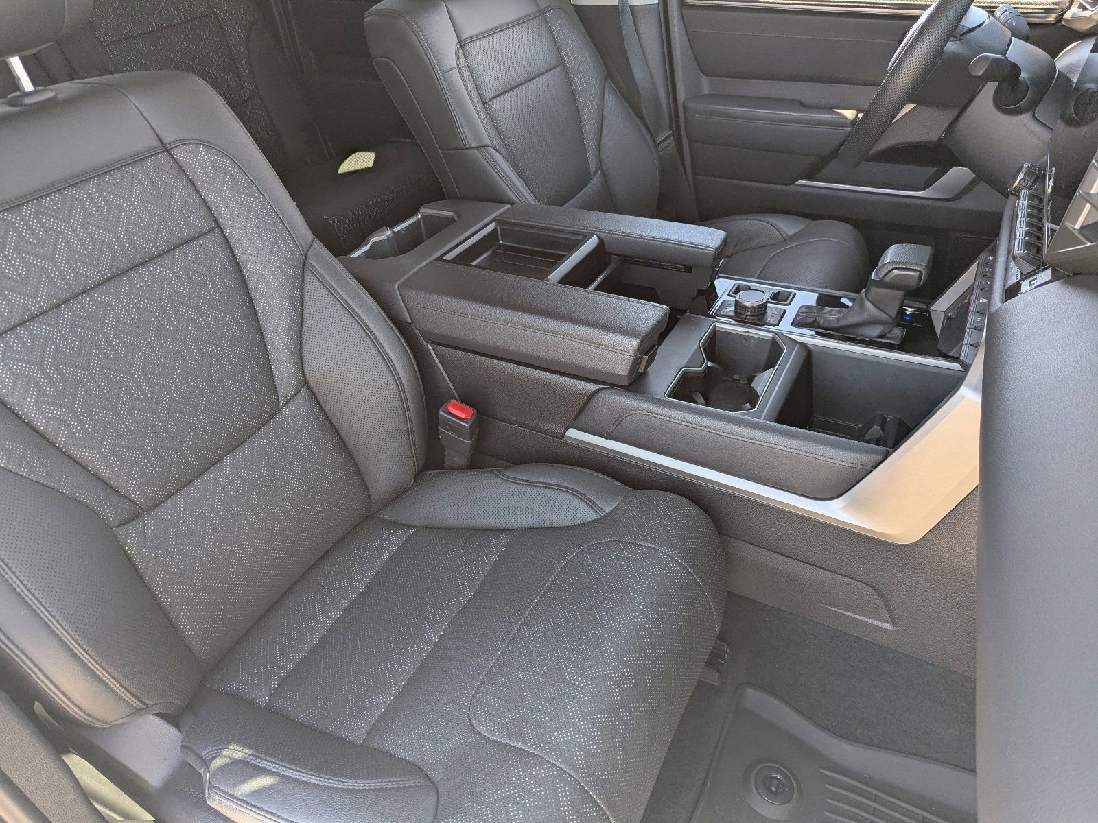 Used 2024 Toyota Tundra Limited w/ TRD Off-Road Package image 11