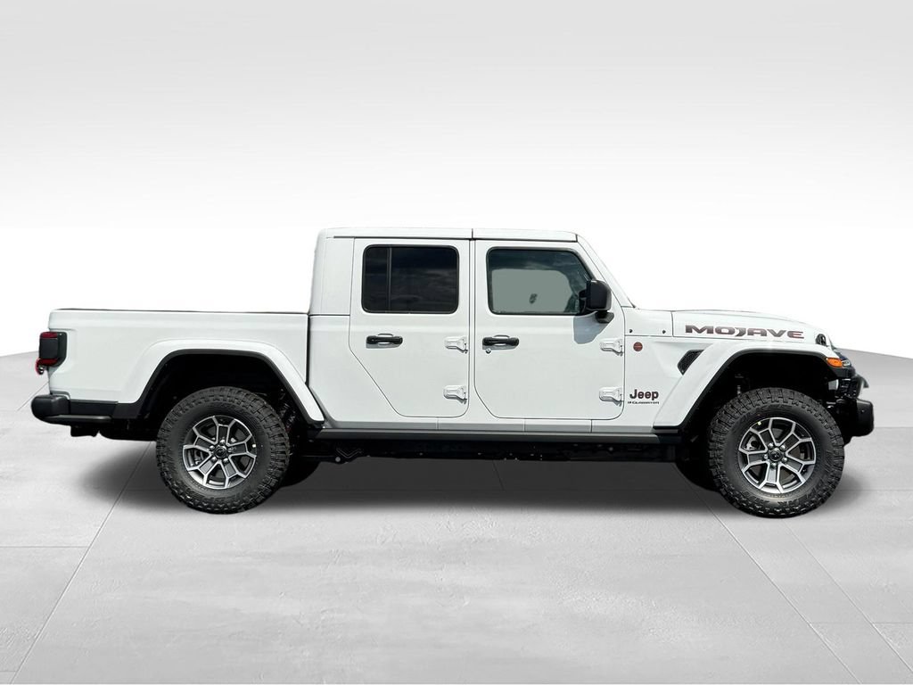 New 2026 Jeep Gladiator Mojave AWD/4WD image 8
