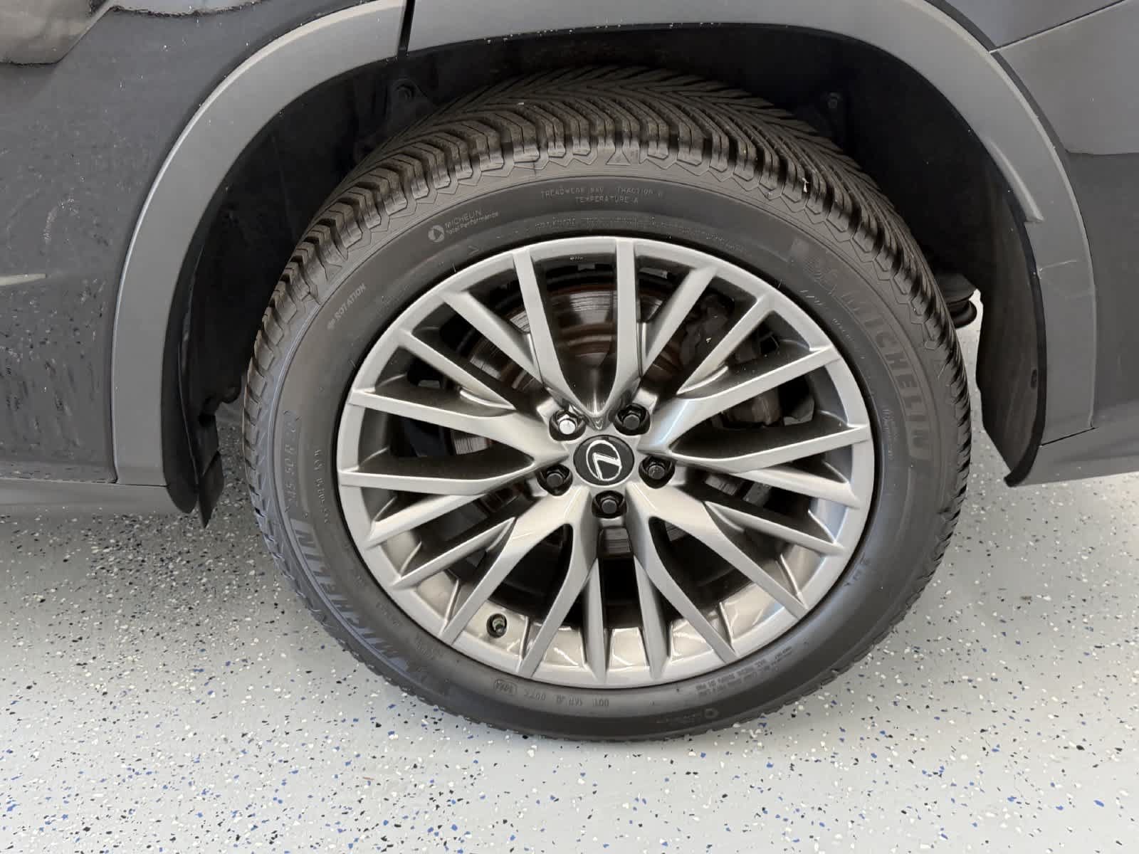 Used 2020 Lexus RX 350 F Sport w/ Cold Weather Package AWD/4WD image 25