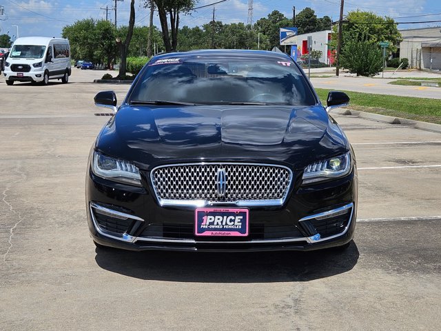 Used 2017 Lincoln MKZ Reserve w/ Climate Package FWD image 2