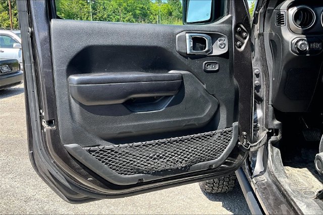 Used 2020 Jeep Wrangler Unlimited Sport S AWD/4WD image 16