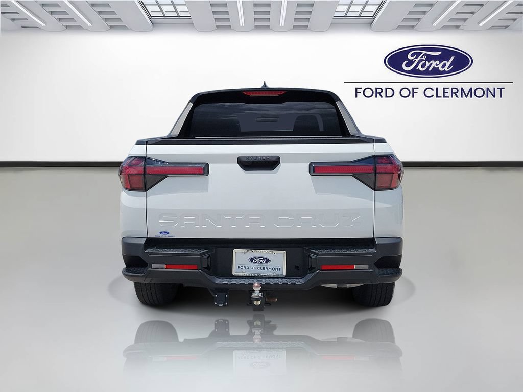 Used 2024 Hyundai Santa Cruz SEL FWD image 4