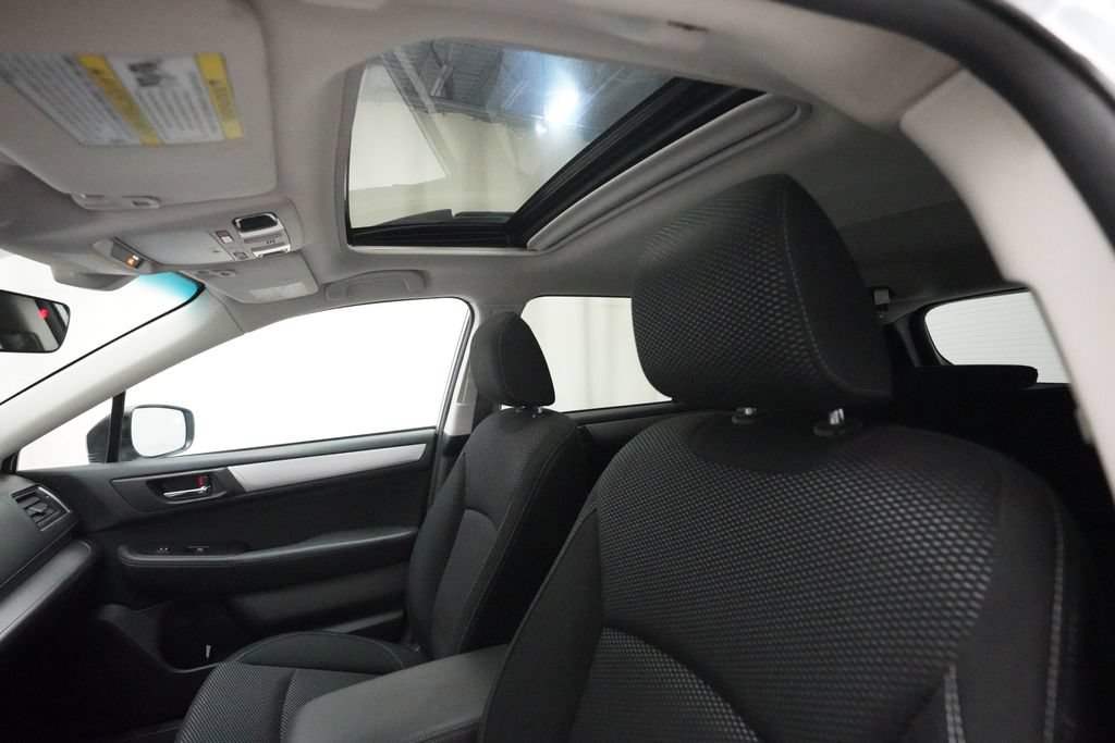 Used 2019 Subaru Outback 2.5i Premium AWD/4WD image 32