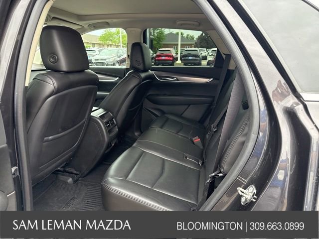 Used 2017 Cadillac XT5 Premium Luxury AWD/4WD image 9
