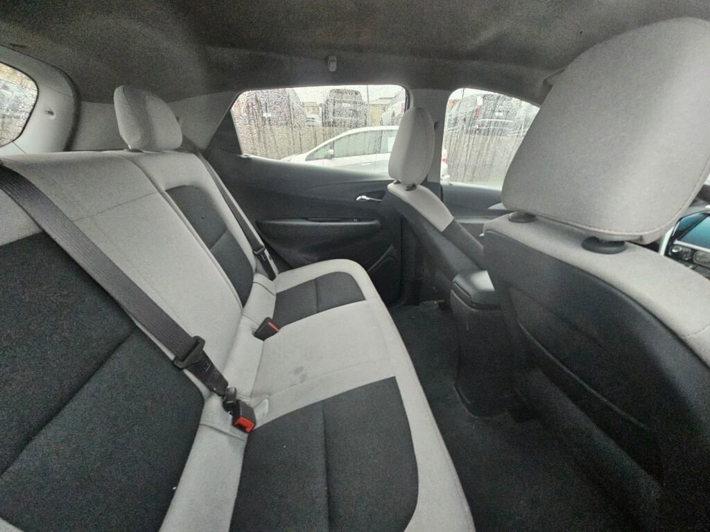 Used 2017 Chevrolet Bolt LT image 10