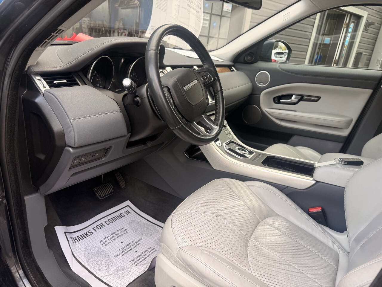 Used 2017 Land Rover Range Rover Evoque HSE AWD/4WD image 15