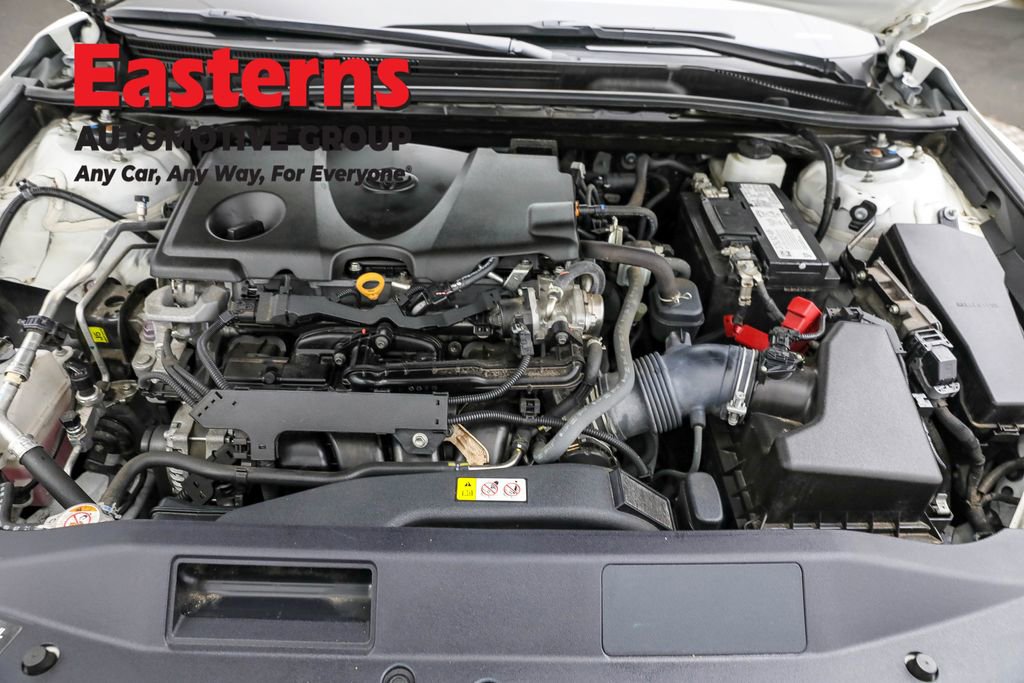 Used 2022 Toyota Camry SE image 7