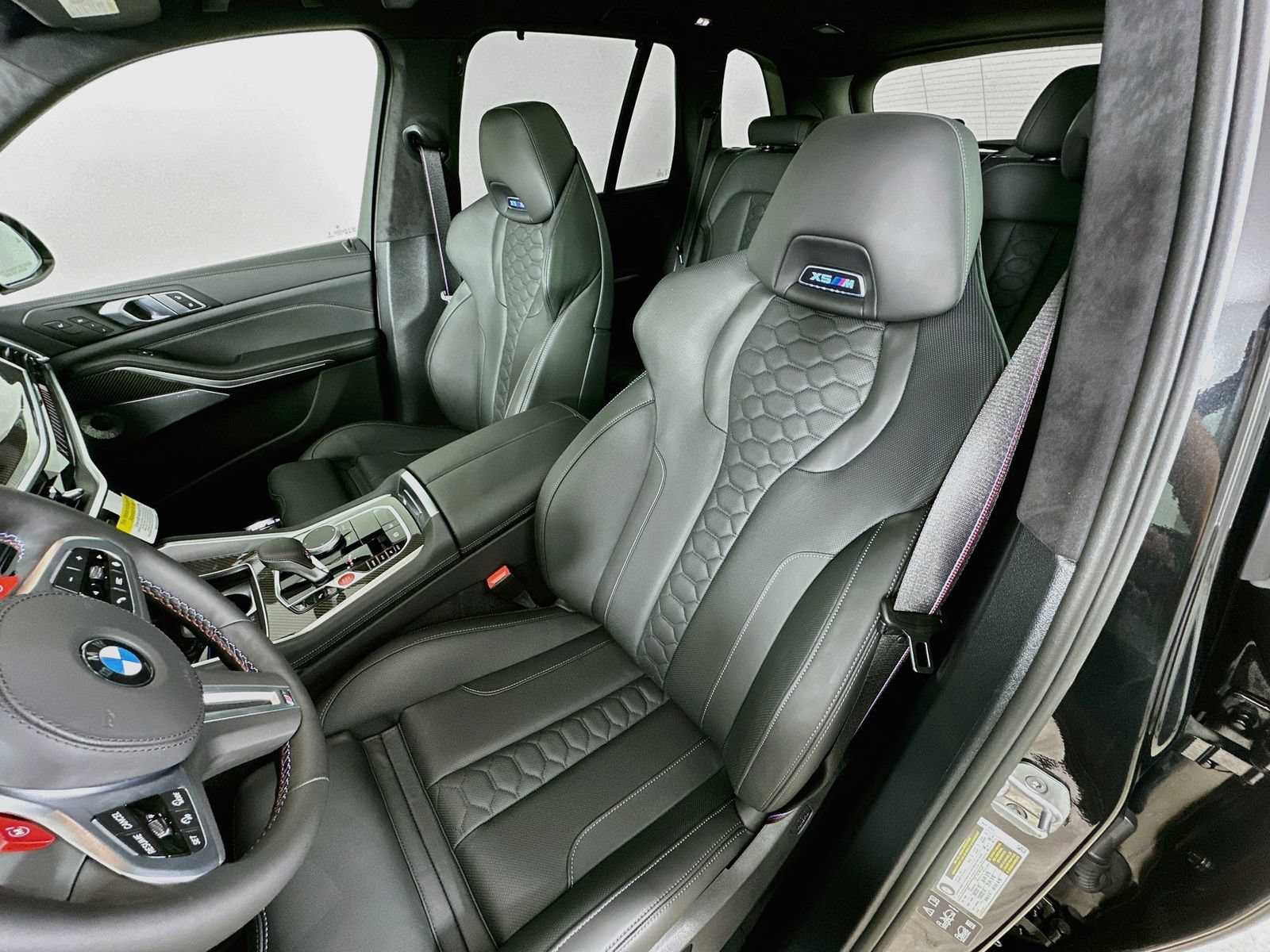 New 2026 BMW X5 M Competition w/ Executive Package AWD/4WD image 33