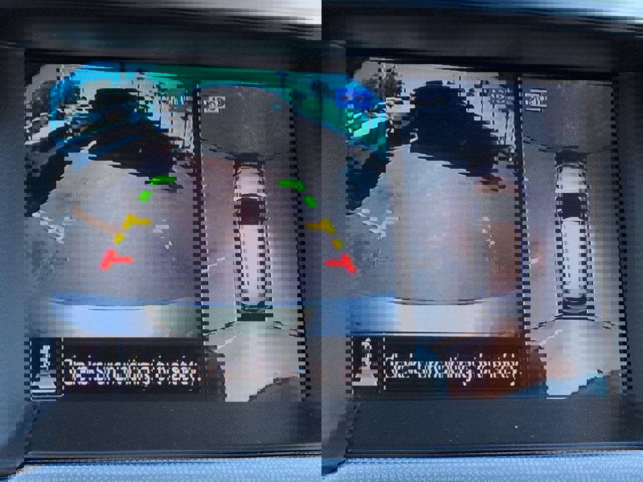 Used 2020 Nissan Pathfinder SL image 20